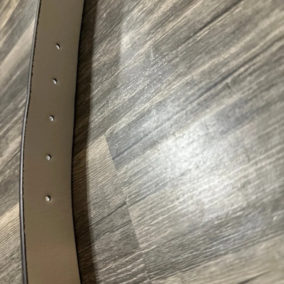 Steve Madden Women's Fish-Eye-Logo Waist Belt Reversible Size Medium - Picture 12 of 12